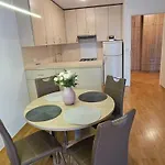 Lea Apartmán