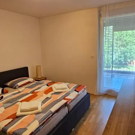 Διαμέρισμα Family Lea-sleeps 4, Free Parking *