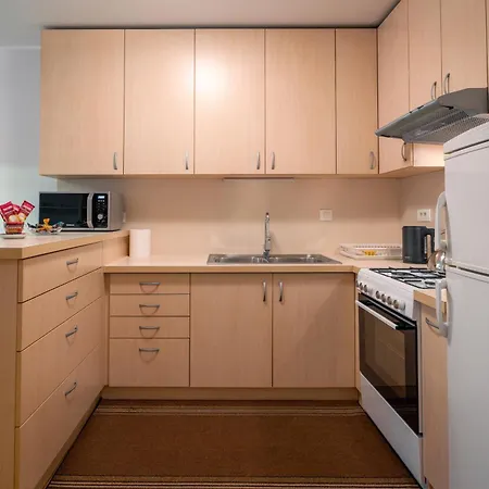 Διαμέρισμα Family Lea-sleeps 4, Free Parking *